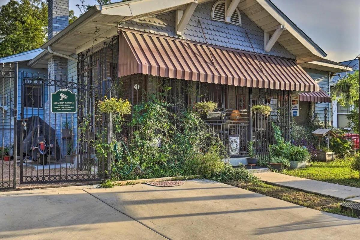 La Villa By The Riverwalk Σαν Αντόνιο Εξωτερικό φωτογραφία