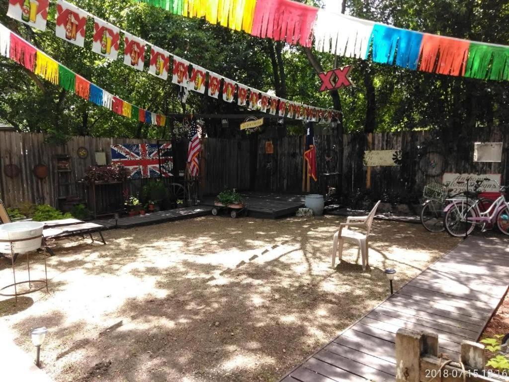 La Villa By The Riverwalk Σαν Αντόνιο Εξωτερικό φωτογραφία