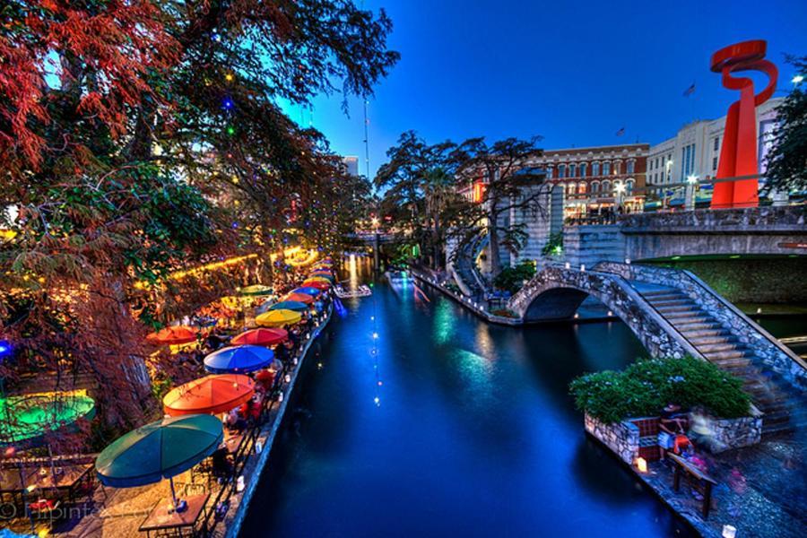La Villa By The Riverwalk Σαν Αντόνιο Εξωτερικό φωτογραφία